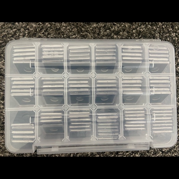 Large 2X2 snap lock capsule case with (100) capsules - Picture 2 of 2